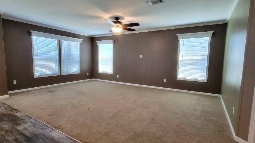 252 Siberian Cypress Circle a Winter Haven, FL Mobile or Manufactured Home for Sale
